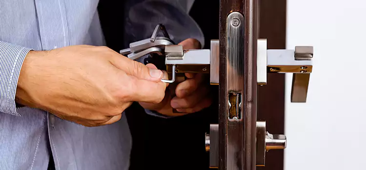 Commercial Door Lock Repair DeLand